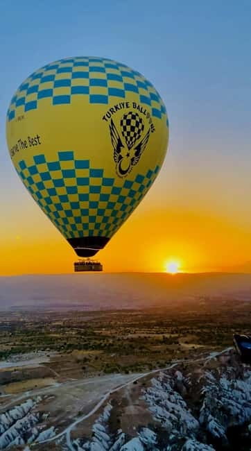 Cappadocia: Sunrise Hot Air Balloon in Göreme and Transfer - Before dawn: pickup from your hotel