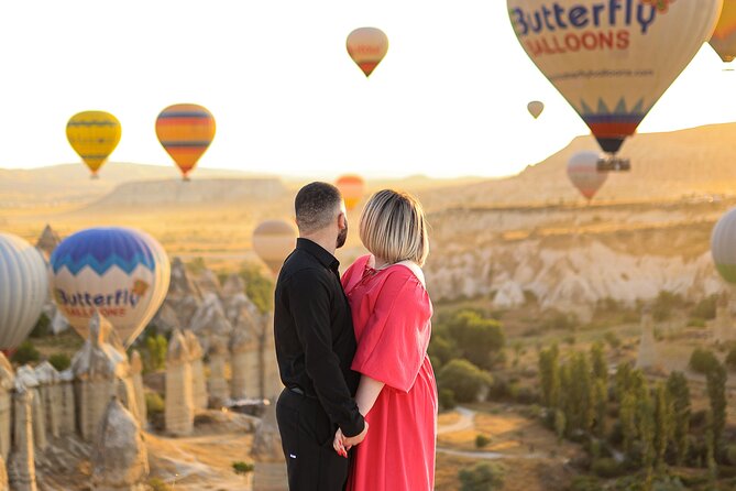 Cappadocia Sunrise Hot Air Balloon Photo Shoot with Hotel Pickup - Who should book this experience