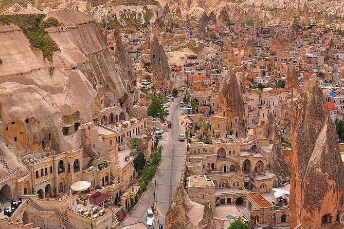 Cappadocia Tour from Istanbul 2 Days 1 Night by Plane included Balloon Ride - What the guides and operator do well