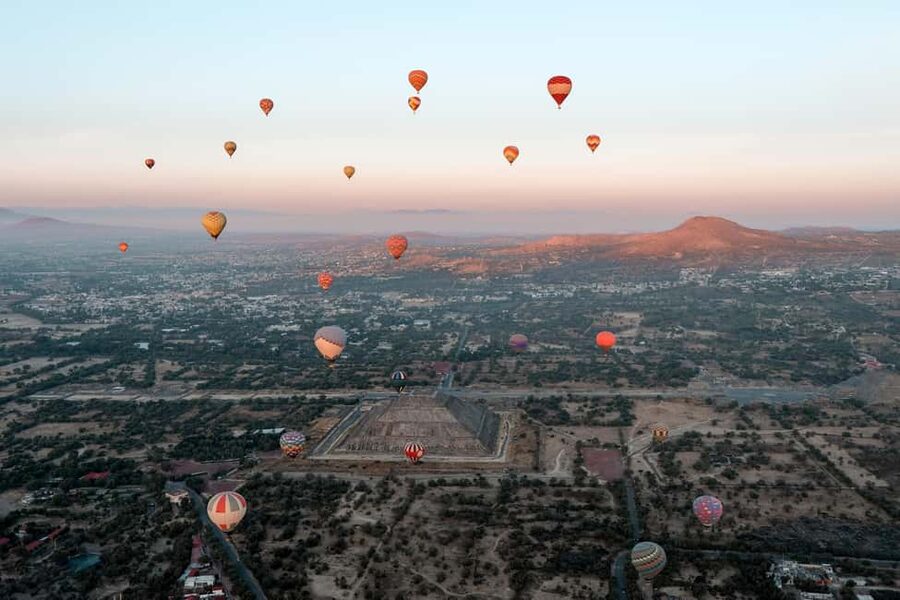 CDMX: Teotihuacan Hot Air Balloon with Breakfast - Key points at a glance