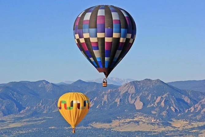 Cheap trip -Luxor: Hot Air Balloon Ride - Hatshepsut’s Temple and the mountain setting