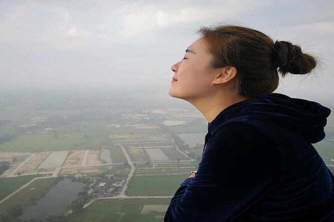 Chiang Rai Hot Air Balloon Flight – Guided Aerial Tour - Landing, breakfast, and a champagne toast