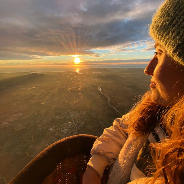 Costa Brava: Hot Air Balloon Flight - Shared - A quiet way to see Costa Brava