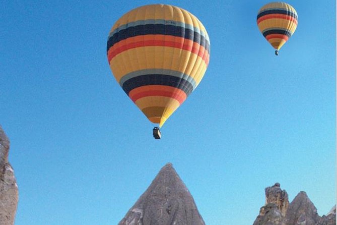 Discover Cappadocia by Hot Air Balloon - Snacks before the flight and champagne afterward