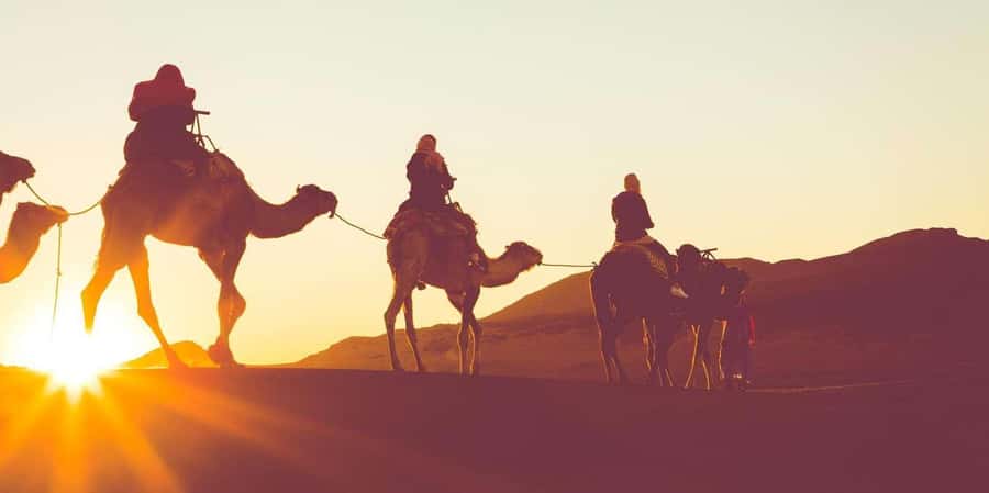 Dubai: Hot Air Balloon with Camel, ATV, & Horse Ride Options - Watching the balloon inflate in Margham