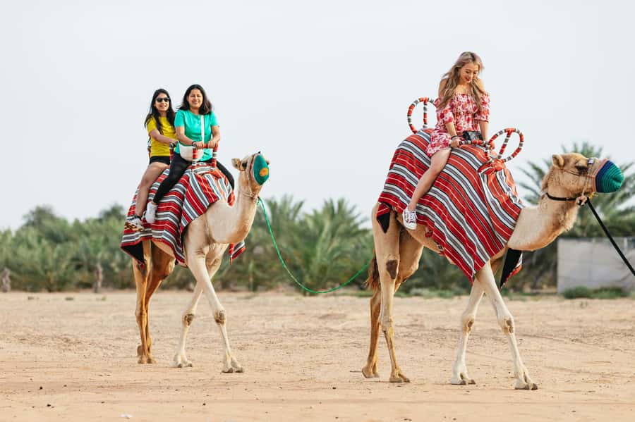 Dubai: Sunrise Balloon Flight with Camel Ride & Breakfast - Why the sunrise flight is the main attraction