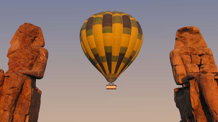 East and west banks private day tour included Balloon Ride - Who will enjoy this full-day combination?