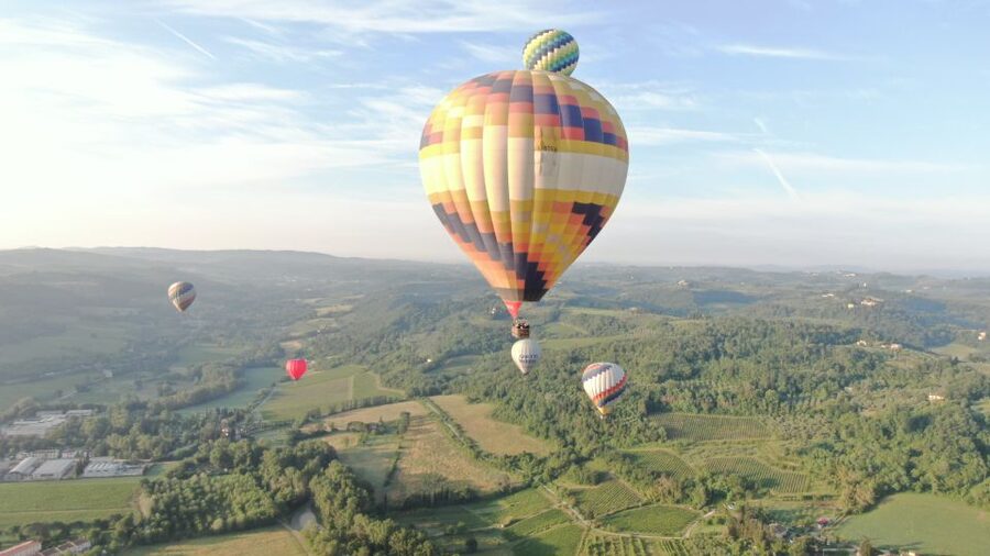 Exclusive Private Balloon Tour for 2 in Tuscany - Who Will Enjoy This Most
