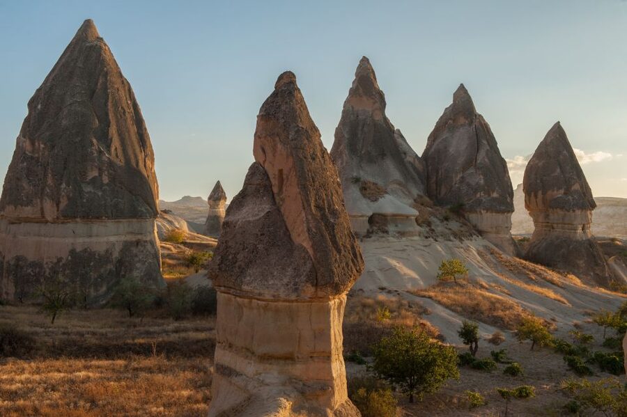 From Alanya: 2-Day Cappadocia, Cave Hotel, & Balloon Tour - Avanos pottery and a Turkish lunch