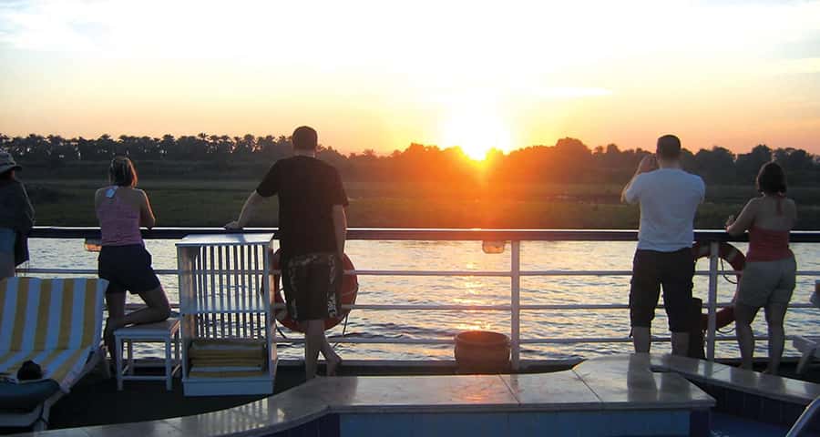 From Aswan: 4-Days 3-Night Nile Cruise with Hot Air Balloon - Boat comfort, meals, and extra costs