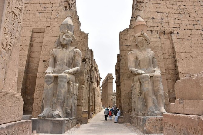 From Cairo 4-Day Nile Cruise to Aswan by Flights& Hot Air Balloon - Cairo to Luxor by air, then straight to Karnak