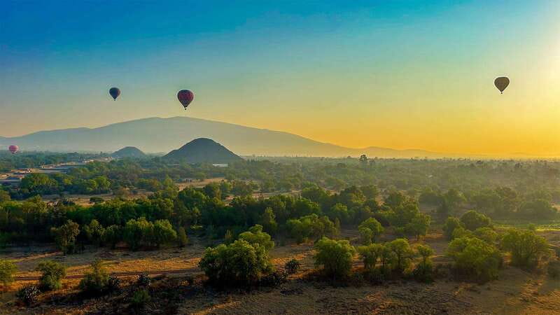 From CDMX: Hot air balloon ride, guided visits to Teotihuacan and Guadalupe - Key points at a glance