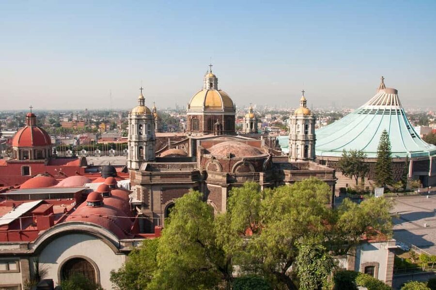 From CDMX: Teotihuacan Hot Air Balloon Ride & Optional Tours - A sunrise flight above Teotihuacan