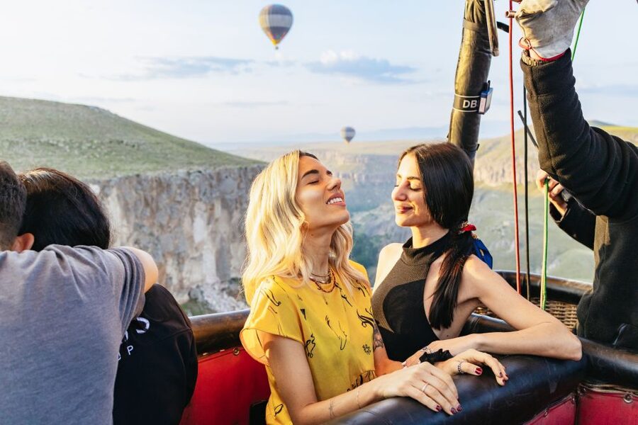 From Istanbul: 3-Day Cappadocia Tour with Balloon Ride - Why this Cappadocia trip works in three days