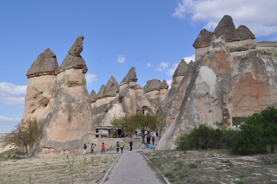 From Istanbul: Cappadocia Highlights 2-Day Tour with Balloon - Urgup and the carpet factory