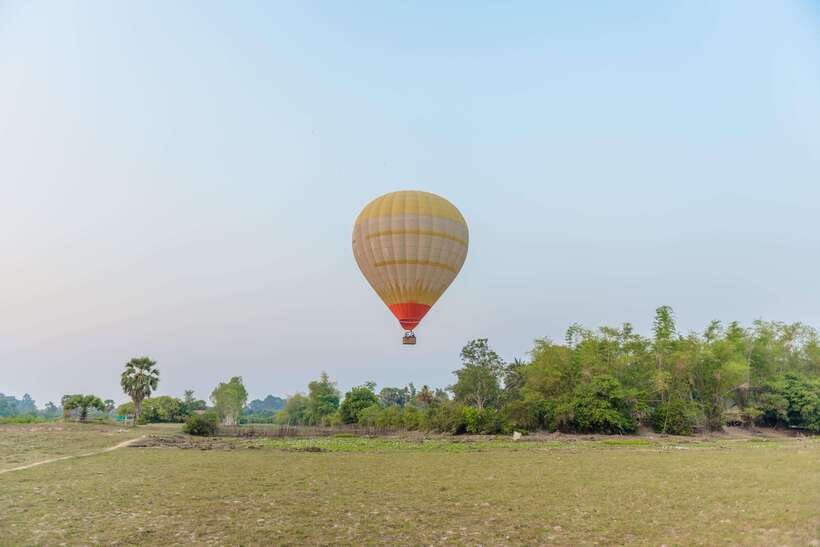 From Krong Siem Reap: Angkor Hot Air Balloon Ride w/ Pickup - Sunset timing over rice fields and villages
