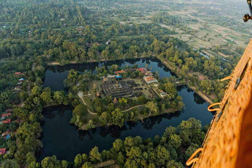 From Krong Siem Reap: Angkor Hot Air Balloon Ride w/ Pickup - What the 30-minute flight feels like