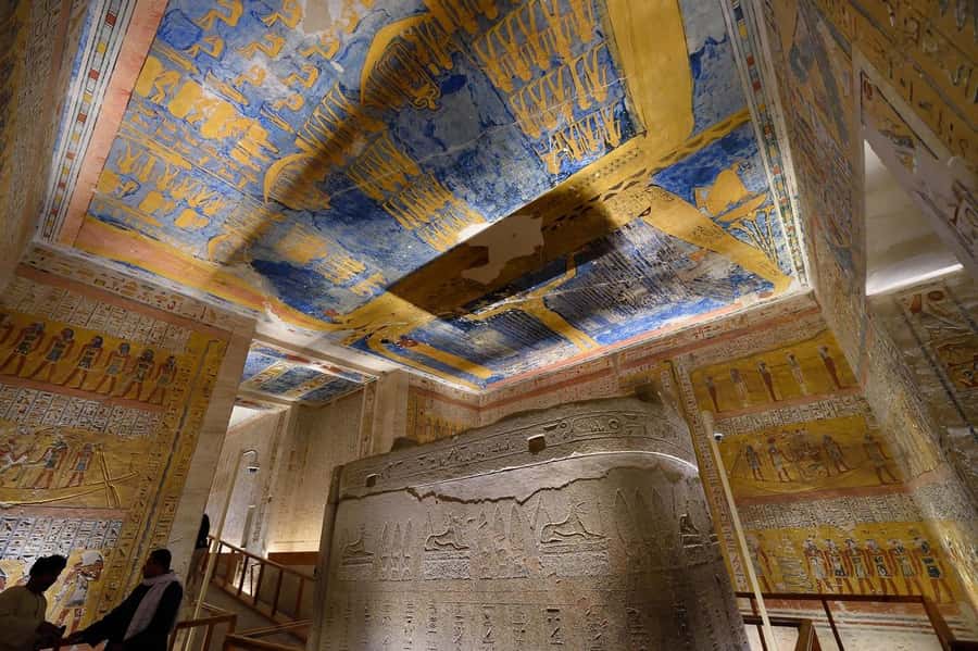 From Luxor: 5-Day Nile Cruise to Aswan with Balloon Ride - The cruise, cabins, food, and onboard costs
