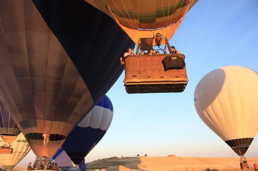 From Madrid: Hot Air Balloon over Segovia with Transfer - The crew and the feel of the morning