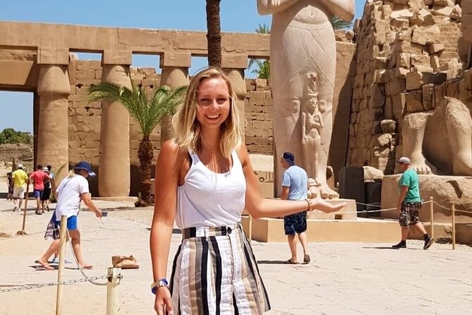 Full-Day Tour in Luxor with Hot air Balloon - Karnak Temple: allow two hours for the scale