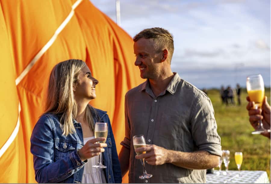 Gold Coast: Hot Air Balloon Flight, Sparkling Wine & Photos - My verdict on the $232 price