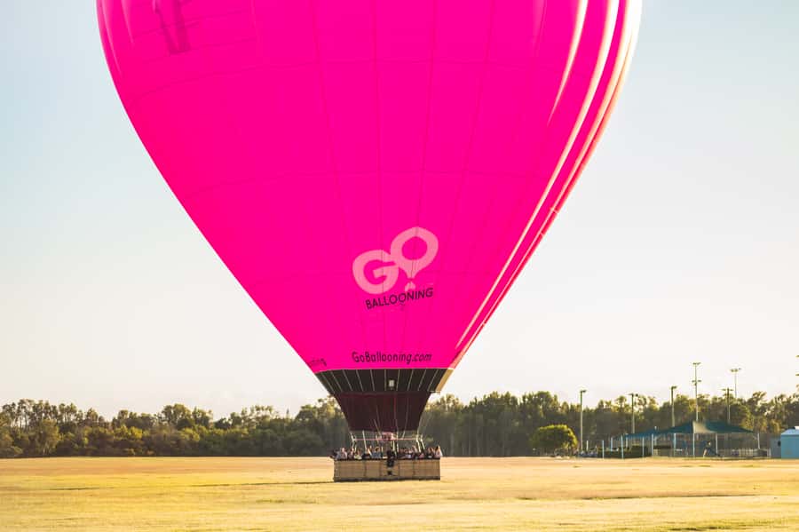 Gold Coast: Hot Air Balloon Flight with Buffet Breakfast - Boarding through the walk-in basket