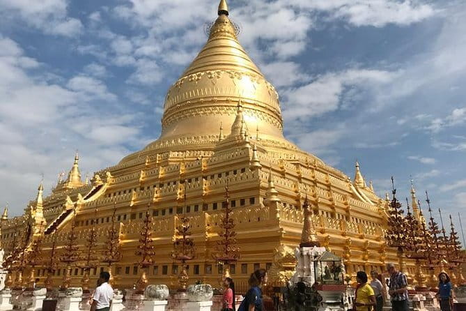 Golden Eagle Ballooning Myanmar - Classic, Premium, or VIP service