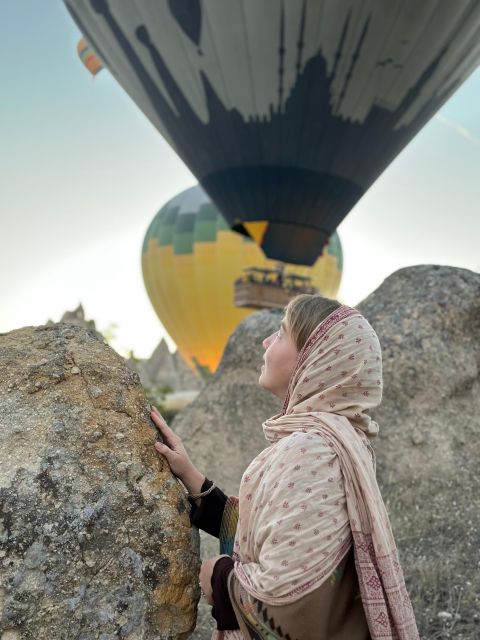 Göreme: Luxury Hot Air Balloon Flight in Göreme Valleys - Getting back in time for a Red or Green Tour