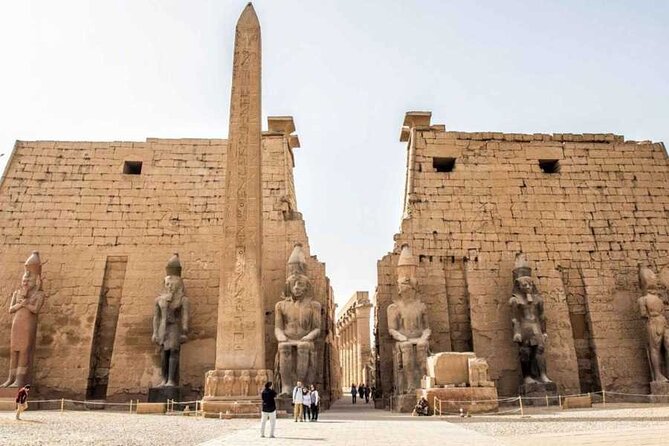Hot Air Balloon and Full-Day Tour of Luxor including Sightseeing - Luxor Temple after the morning’s tombs