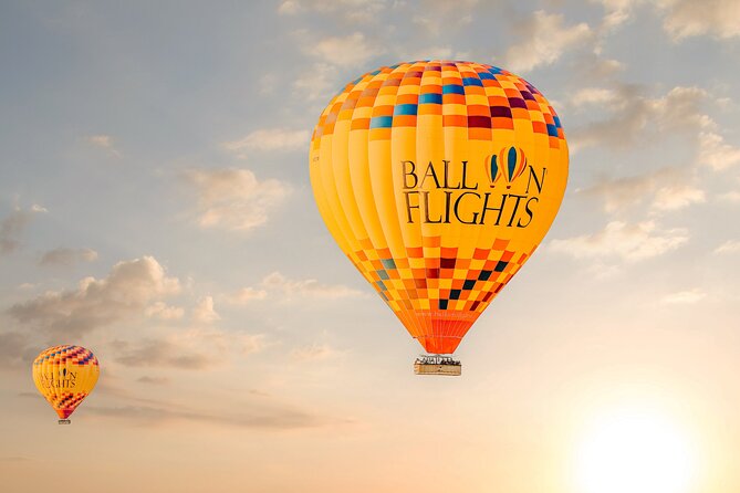 Hot Air Balloon Dubai Exotic Sunrise With Buffet Breakfast - The morning begins before sunrise