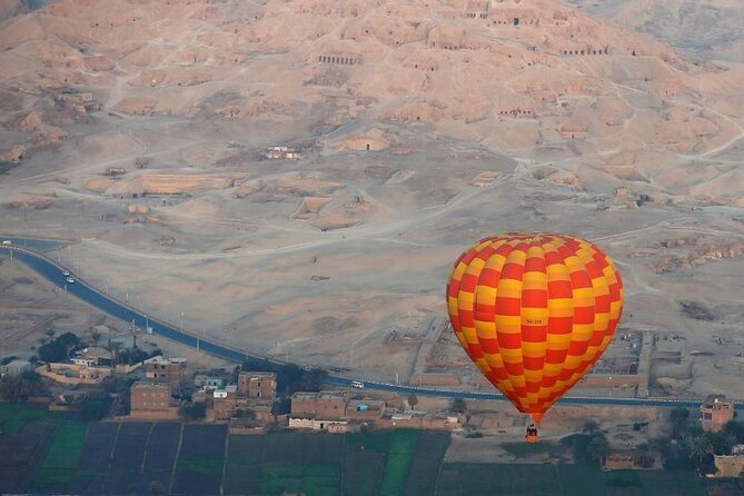 Hot Air Balloon Experience in Luxor with Pickup and Drop-off - What you see during the 30 to 45 minute flight