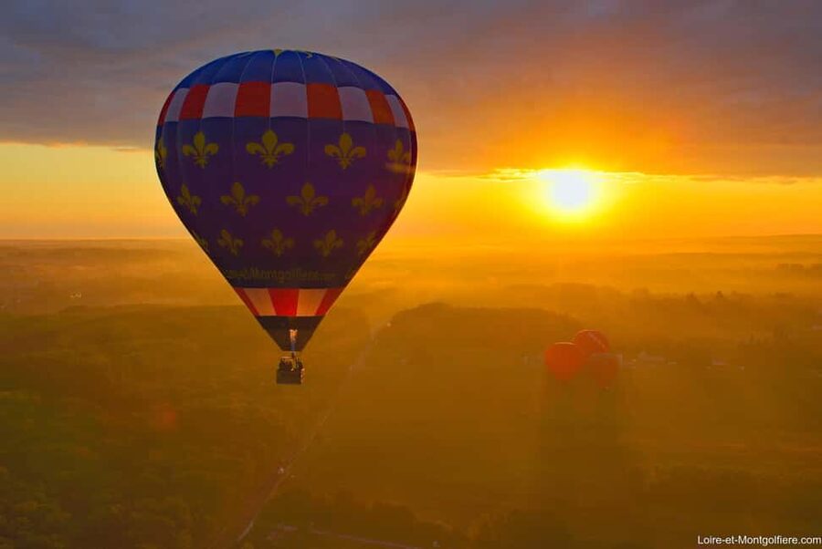 Hot Air Balloon Flight above the Castle of Chenonceau - Timing, price, and what you receive for $281