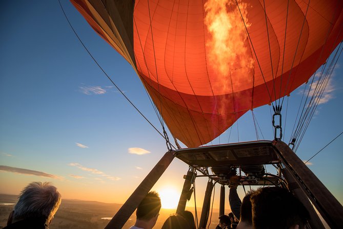 Hot Air Balloon Flight Brisbane with Vineyard Breakfast - Weather, cancellations, and practical planning