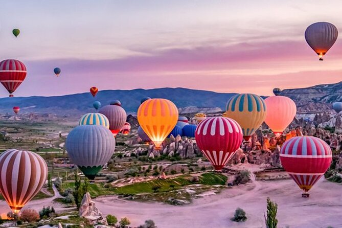 Hot Air Balloon Flight in Cappadocia with Experienced Pilots - Group size and basket comfort