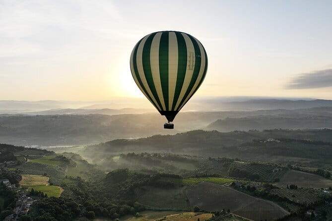 Hot Air Balloon flight in Florence - The small basket changes the experience