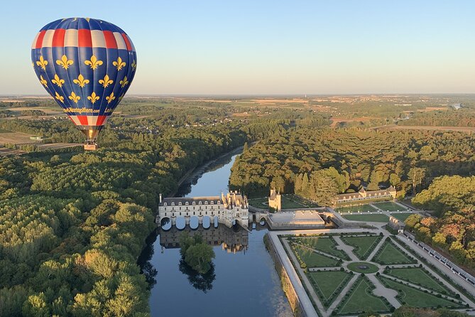 Hot Air Balloon Flight in Loire Valley - Choosing morning or evening
