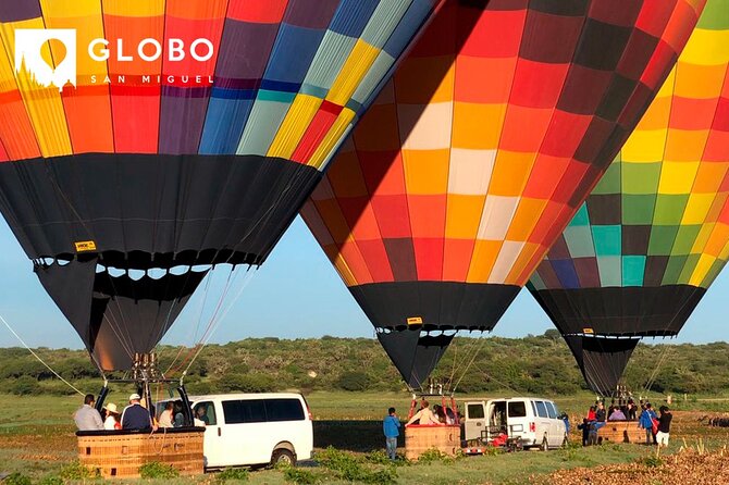 Hot Air Balloon Flight in San Miguel de Allende from Mon-Thurs - A gentle ride with a careful landing