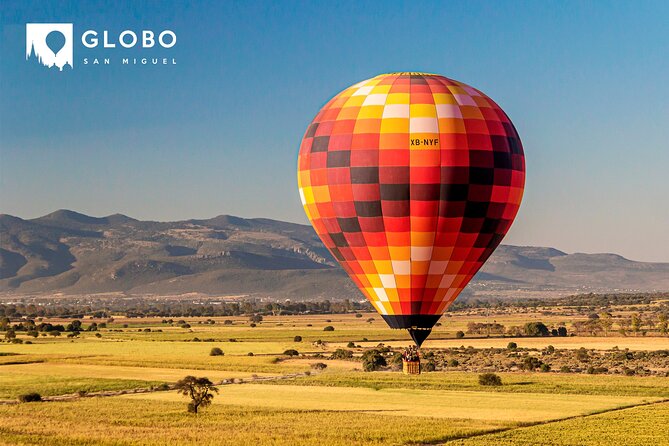Hot Air Balloon Flight in San Miguel de Allende from Mon-Thurs - The crew makes a difference