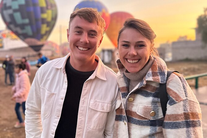 Hot air balloon flight in Teotihuacán + Breakfast in a Cave - Pulque, mezcal, tequila, obsidian, and maguey