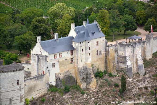 Hot Air Balloon Flight over the castle of Chenonceau / France - Wine, Cheese, and the Ballooning Ceremony