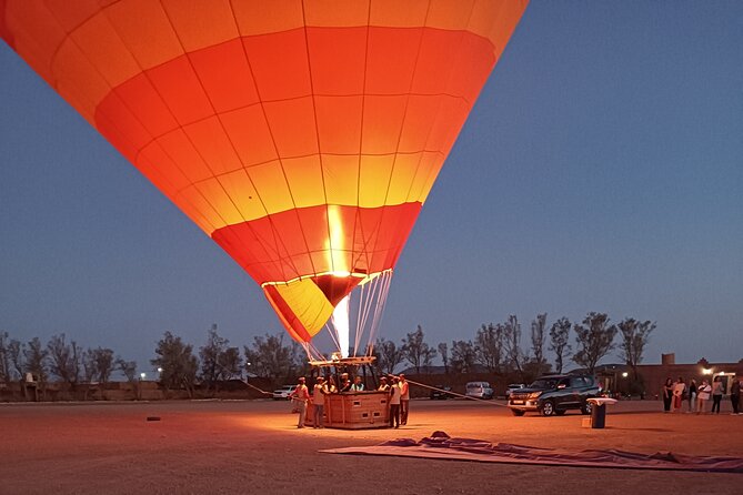 Hot air balloon flight to Marrakech in a small group. Breakfast - Safety, comfort, and what to wear