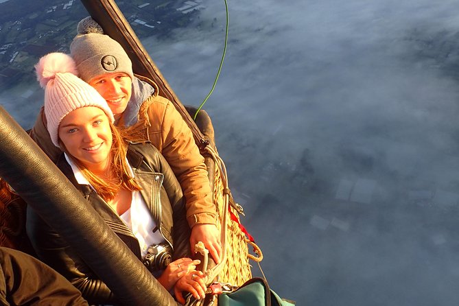 Hot Air Balloon Flights Geelong (The Great Ocean) + Breakfast - Who will enjoy this most?