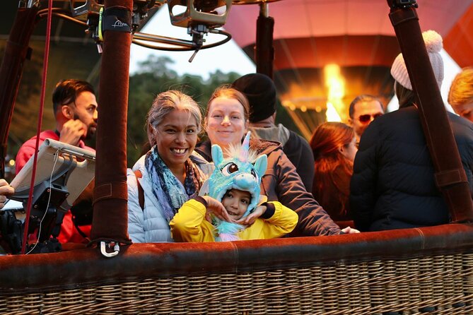 Hot Air Balloon Flights in Perth (Avon Valley) with breakfast - Clothing, age, and weather advice