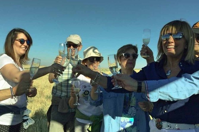 Hot Air Balloon over Segovia with Optional Transfers from Madrid - The one-hour flight over Segovia