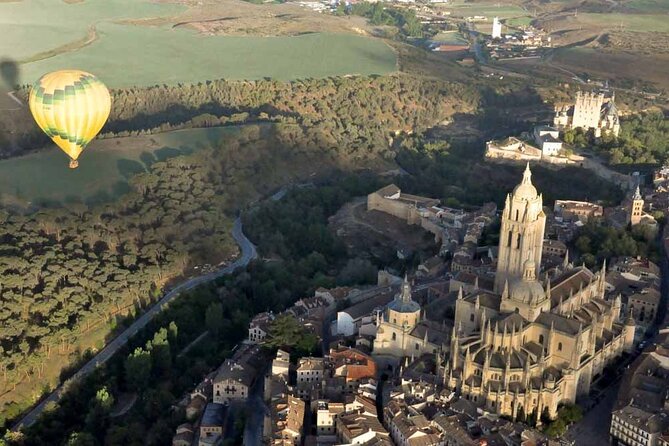 Hot Air Balloon over Segovia with Optional Transfers from Madrid - Who should book this Segovia balloon ride?