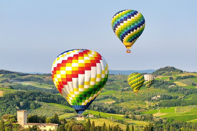 Hot Air Balloon ride in the Chianti Valley Tuscany - Meeting the crew near San Casciano