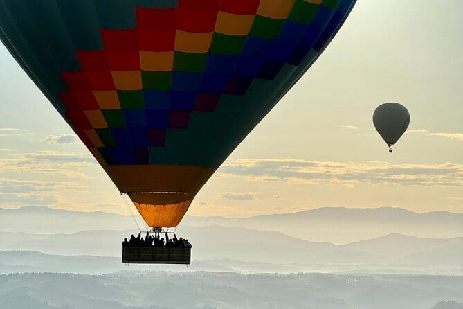 Hot Air Balloon ride in Tuscany countryside from Chianti - Group size and the feel of the basket