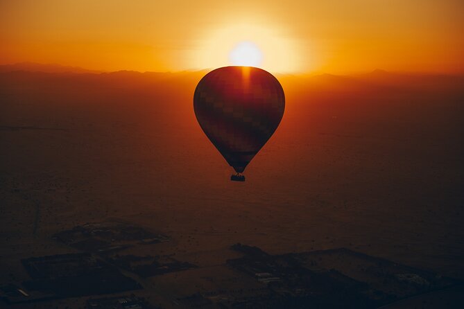 Hot Air Balloon Ride Over Dubai Desert inlcuding Transfers - The landing is the part to prepare for
