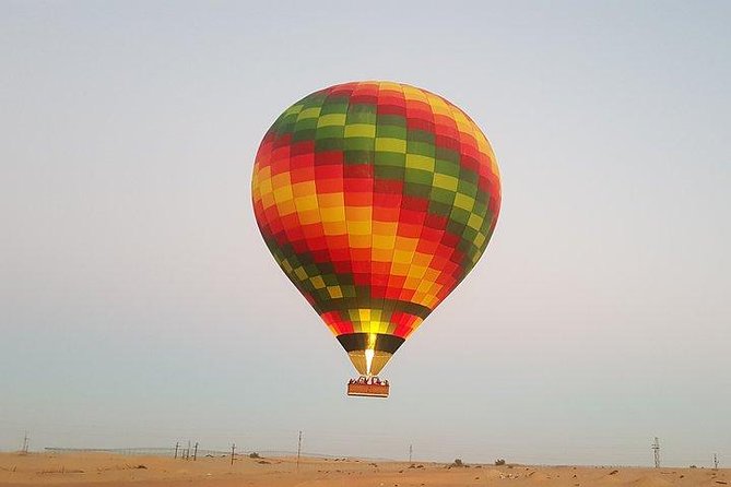 Hot Air Balloon Ride Over Dubai Desert inlcuding Transfers - Group size and how personal it feels