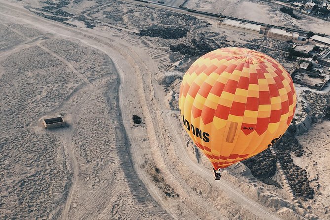 Hot Air Balloon Ride over Luxor - What the morning refreshments add
